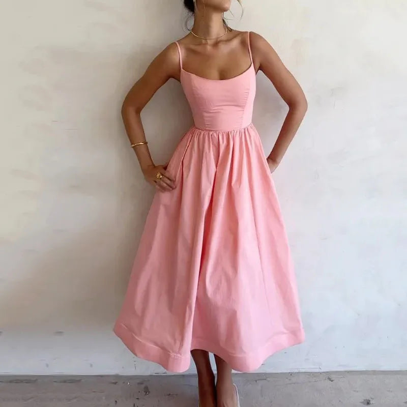 Abito Lungo Scollo U – Eleganza al Naturale